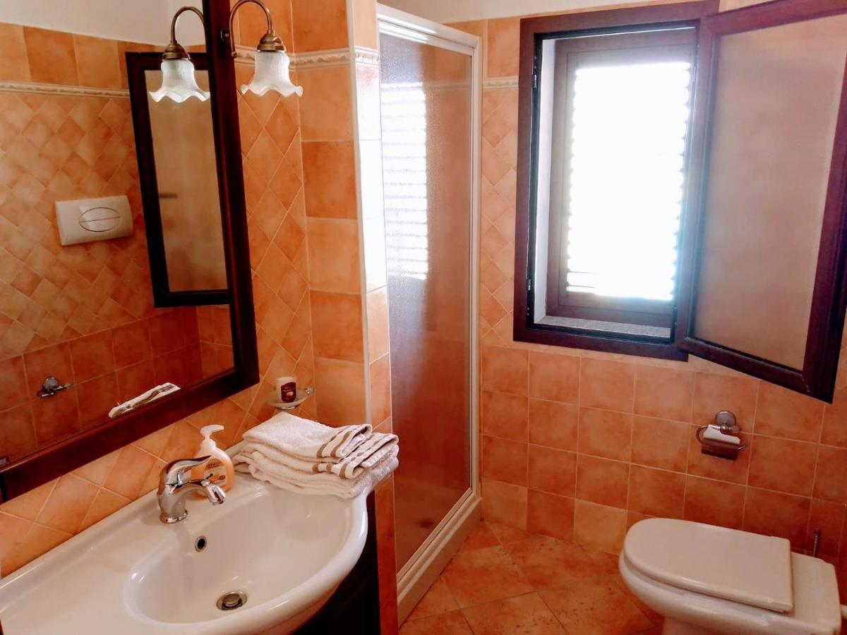 Residenza Rosa Maria Apartment Orosei Exterior photo